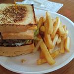 Meskla Dos - グリルチーズバーガー＄10.45