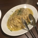 ヤマセ - ヒラメとタマネギのパスタ