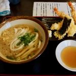 Tsukutsuku Boushi - よくばりエビ天かけうどん　1100円