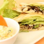 Cafe & Dining FERMATA - 信州キノコと野沢菜のホットサンド　