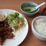 YAKINIKU DAYS - 焼肉定食（700円）