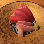 酒肴 新屋敷 - 刺し身 、本鮪と黒むつ