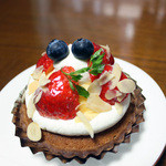 Ａｘ２ - いちごのタルト　367円