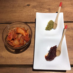 肉山 - キムチと柚子胡椒、味噌