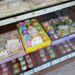 美好餅 - お菓子たくさん売ってます