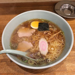 Jiyuuhachiban - ラーメン 650円