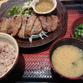 本厚木駅でおすすめの美味しい定食 食堂をご紹介 食べログ