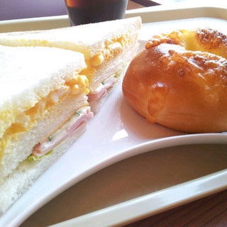 カフェ&ベーカリーPasso_0