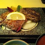 ステーキとハンバーグ