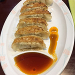 北京餃子 - 2019年4月。餃子6個190円。ニンニク抜きもあります。