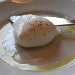 ガストロノミア冨屋 - 水牛のモッツァレラ