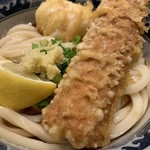 梅田 釜たけうどん - 