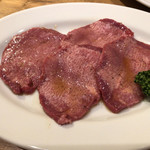 焼肉永秀 新宿歌舞伎町店 - 