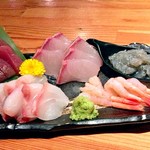 日本酒庵　吟の杜 - 熟成刺身盛り合わせ美味し