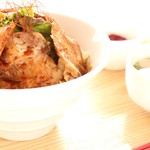 Cafe & Dining FERMATA - 信州産の豚肉を使ったポークボウル