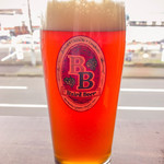 沼津フィッシュマーケットタップルーム - 港を眺めながら美味しいクラフトビールが楽しめます