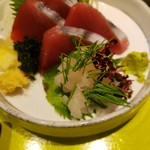 しゅんまん - 鰹の刺し身と富山湾の白い宝石白海老の２点盛り