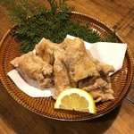 豊後炊き肉とお晩菜いっしょう - 塩から揚げ 650円 ※外カリッカリで中ジューシーの旨さ。