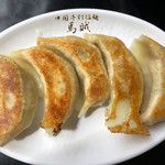 中国手打拉麺 馬賊 日暮里店 - でっけー餃子！ははは