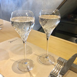 フランス料理Y's - 
      乾杯スパークリングワイン