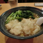 杜記　海鮮火鍋菜館 - 海老ワンタン麺800円
