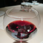 フォリオリーナ・デッラ・ポルタ・フォルトゥーナ - グラスの素材にも拘ってます。亜鉛の含有量が多いそうです