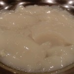 興 - 「鶏の水炊き」（自家製コラーゲンスープ）：プルンプルンでグレープフルーツゼリーのよう♪