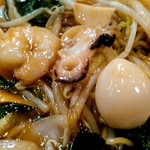 比他棒 - いろんな具材がいっぱい、たこ、えび、お肉、うずら卵、好きな物ばかり