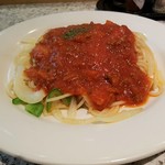 ロビン - ミートソース全景