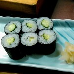 大衆酒場 まるちゃん - カッパ巻き　150円