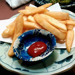 大衆酒場 まるちゃん - ポテトフライ　260円