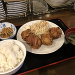本格炭火焼鶏 酒楽 - 漬け込みから揚げ定食（750円）