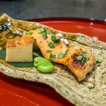 大橋屋 本町茶寮 - 鱒木の芽焼き