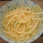 三嶋製麺所 - 温かい小（卵）