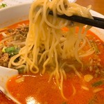 泰山亭 - 担々麺７００円