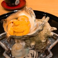 まき村 - ⑦千葉大原500gサザエと北海道バフンウニの壺焼き