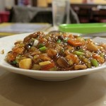 東光飯店 - 大盛の量はさほど多くはない