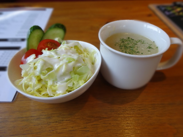 ダイニングカフェ＆バー ファンタジスタ（Dining Caffe＆Bar Fantasista） - 宮古（ダイニングバー）の写真