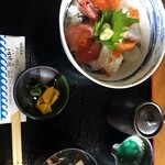 おけしょう鮮魚の海中苑 - 