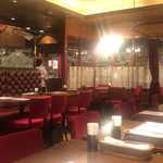 RESTAURANT Omiya - 店内中央