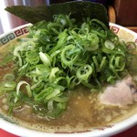 日の出商店 - チャーシューそば大盛り