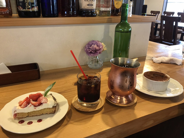 カフェ チルコリーノ>