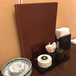 金鯱山 - テーブル 喫煙可