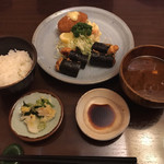 金鯱山 - ライス・カニコロ・イソアゲ・赤だし