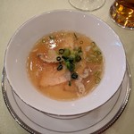 Josei Ni Ureshii Bi A Gaden - 【結婚披露宴のコース料理】炙りサーモンの茶碗蒸し 蕪のすり流し