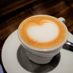 トラットリアビコローレヨコハマ - カプチーノ