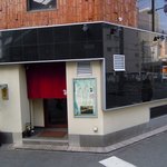 北新地 弧柳 - 洒落た外観、何のお店かわからないわぁ～