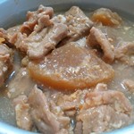 プチバカンス - モツ煮込み500円