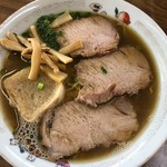 よも子食堂 - チャーシューメンの中