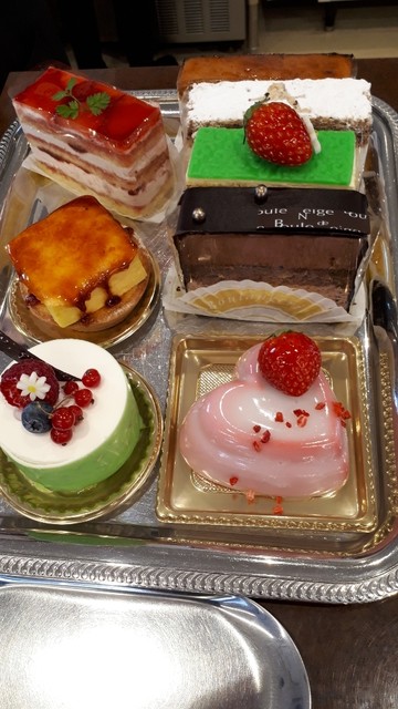 イメージケーキと料理